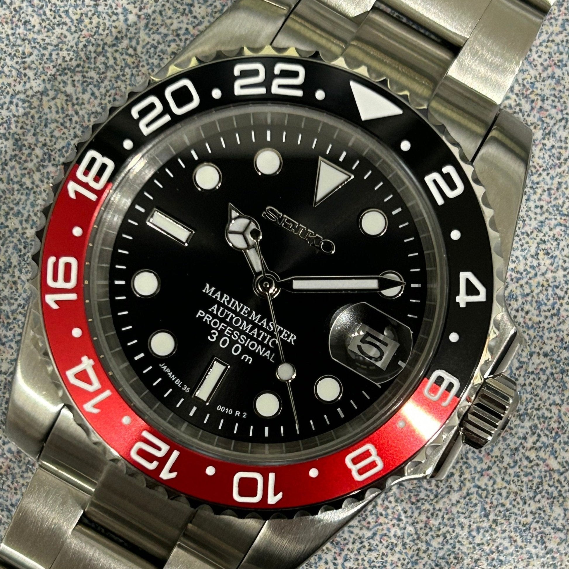 WATCH MOD