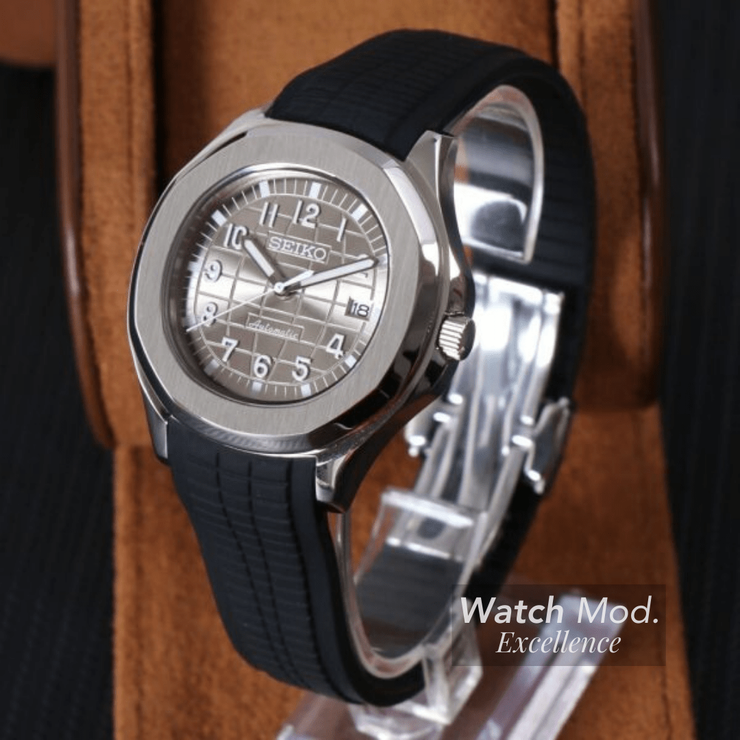 Watch Mod - Seiko Mod Aquanaut | Metallic Black | Silicone Strap